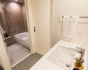 バス・トイレ独立の洗い場付き浴室（デラックスツイン、デラックスツイン/ベンチ）