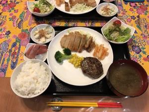 夕食
