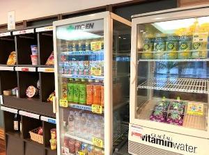 売店（ジュース・お茶・お菓子・カップ麺）