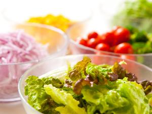 【朝食】こだわりの食材、旬の野菜を使った創作料理をビュッフェスタイルで！※イメージ