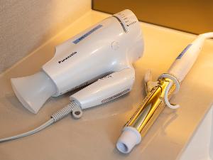 貸出備品（女性用ドライヤー・ヘアアイロン）