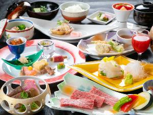 「創作会席料理」こころと技に磨きをかけながら 旅の思い出に残るお料理を