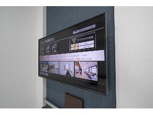４０インチ型壁掛けテレビ