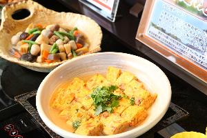 朝食バイキング