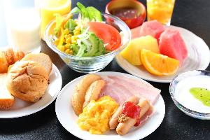 朝食バイキング