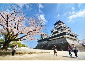 熊本城まで徒歩約15分！
