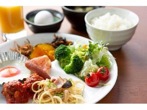 朝食　一例