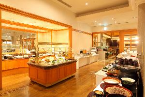 「アイリス」朝食店内イメージ