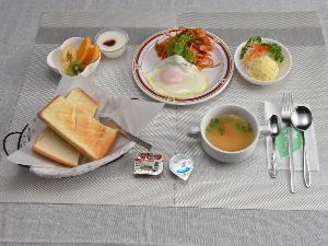 ◆朝食／洋食：パスタ・たまご料理、メニューは日替わりです(^▽^)/