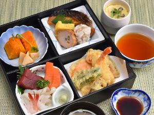 ◆夕食限定／松月定食（竹）★１,２００円（税別）