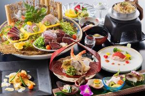 【旬彩物語／船遊びコース】美鮮豚のピカタに金目鯛の柚香焼き、土佐鯛と土佐生姜の釜飯、かつおのタタキ付