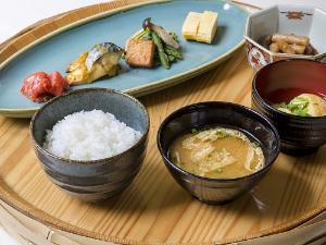 【朝食】レストラン「スパッチオ」の和洋ブッフェ