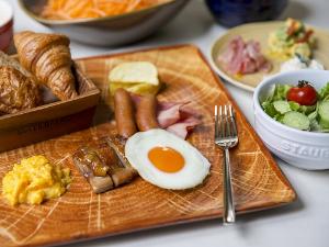 【朝食】レストラン「スパッチオ」の和洋ブッフェ