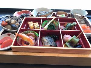 朝の彩り御膳