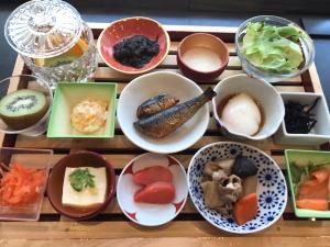 朝食