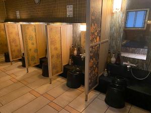 女子大浴カラン