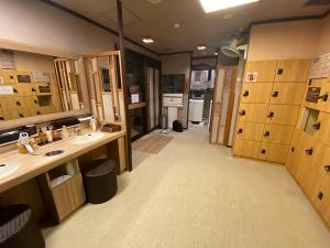 女子大浴場脱衣場