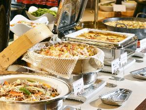 ★【夕食ビュッフェ】北海道の食材を、和洋・そして郷土の3パターンで調理
