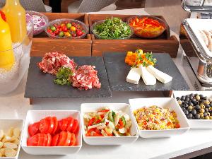 話題のスムージーやスーパーフードなど、健康志向のメニューがおすすめの洋食メニュー（朝食）
