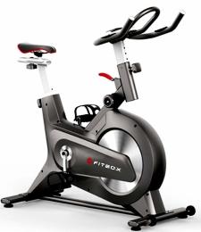 ホテル内のトレーニングルームに新しいエアロバイクを設置いたしました。