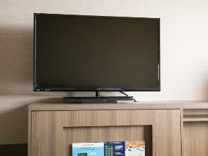 ＜客室設備＞※イメージ　液晶テレビ　衛星放送・ＷＯＷＯＷ無料視聴可能です。