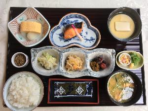 京都ならではの『おとうふ料理』をご堪能ください。