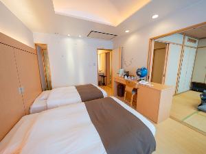 【特別室LOHASpa Bタイプ】07年7月オープンLOHASpa全室シモンズベッドとテンピュール枕を使用