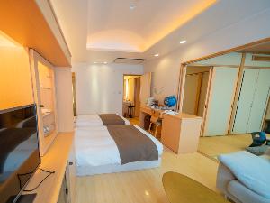 【特別室LOHASpa Bタイプ】07年7月オープンLOHASpa全室シモンズベッドとテンピュール枕を使用