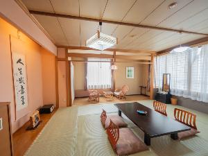 【和室】12畳/6名迄 ※客室一例