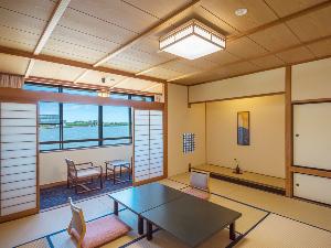 【禁煙】基本和室12.5畳＜紫水館：湖畔側＞