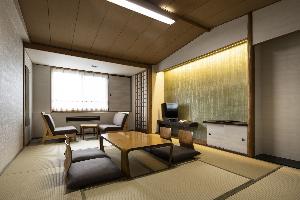 スーペリア【南館和室】 <BR><BR>2019年7月リニューアル。<BR>■ユニットバス<BR>■温水洗浄便座<BR>■冷蔵庫・無料金庫<BR>■Wi-Fi完備<BR>■加湿空気清浄機<BR>■禁煙室