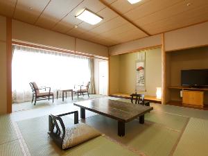 和室12.5畳