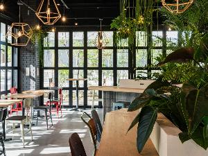 Nest Lounge