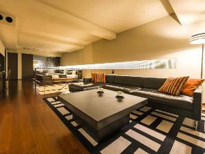【SUITE一例】「暮らすように過ごす」という当館のコンセプトを体現したお部屋です。