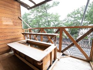 【お部屋】足湯付き和室　ベランダには温泉足湯が◆