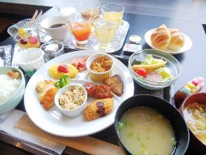 エリアワン延岡特製朝食！おかわり可能です。おかずは日替わりでご用意しております。