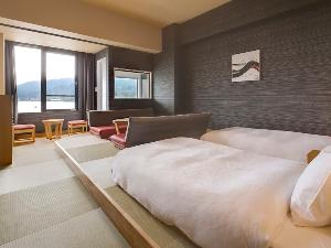 ＜客室＞エグゼグティブツイン◇禁煙【海側】セパレートバス(34.8～36.8平米・ベッド幅110cm)
