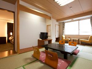 【モダン和洋室】最上階で景色も抜群。ゆったり旅の疲れを癒して下さい