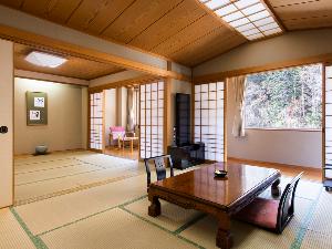 【寛ぎの間・和室二間タイプ】ゆったりとした和室でのんびりとお過ごしください