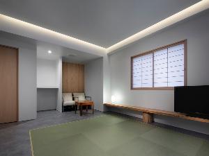 ★モダンジャパニーズルーム★ベット1台・畳/布団利用・最大４名まで