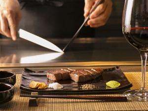   【KOBE BEEF STEAK モーリヤ祇園】京野菜をはじめ、旬の食材を織り交ぜたお料理も