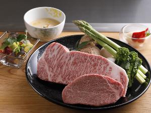   【KOBE BEEF STEAK モーリヤ祇園】A5極上モーリヤ厳選牛コースをご堪能下さいませ
