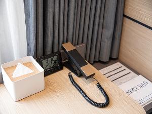 【室内電話】フロントへのご用の際にご利用ください。