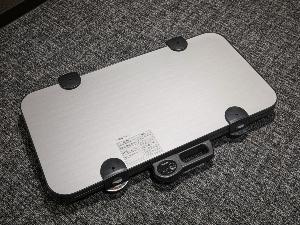 【ズボンプレッサー】各フロアーにズボンプレッサーをご用意しております。数に限りがございますので、ご了承ください。