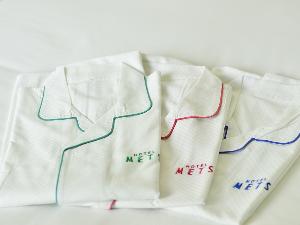 【備品】大きいガウン　大きいサイズのナイトガウンもございます。フロントまでお申し付けください。
