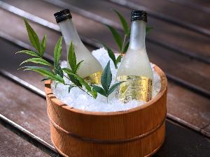 【地酒の飲み比べもどうぞ】