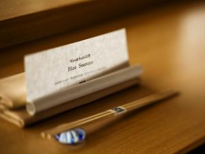 【Blue Seasons】四季折々に、旬のお品書きをご提供いたします。