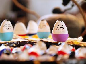 【郷土玩具の小法師たち】
