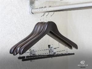 客室備品：ハンガー