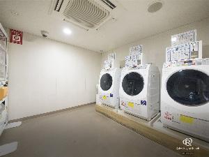 6階コインランドリー